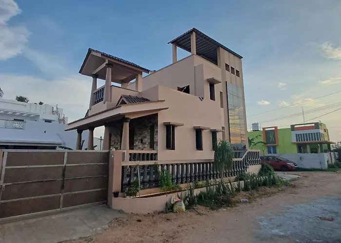 Shi'S Thulasi 2Bhk In Coimbatore Near To Karpagam College, Palakkad Highway, Rathinam College And More