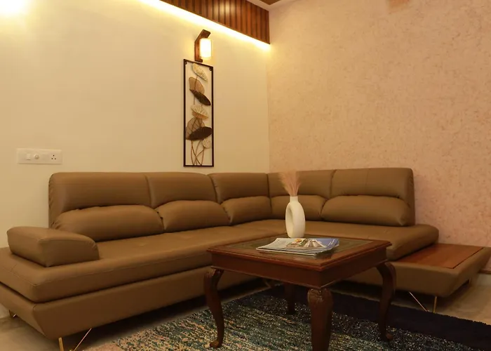 Liwa Tower Hotel & Business Center