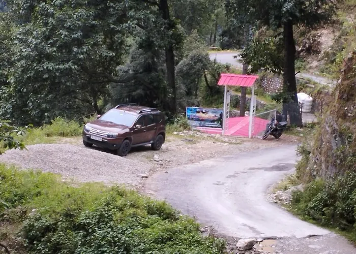 Goroomgo Peace Space Resort Nainital