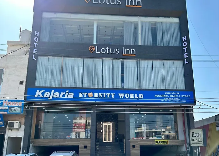 Hotel Lotus Inn