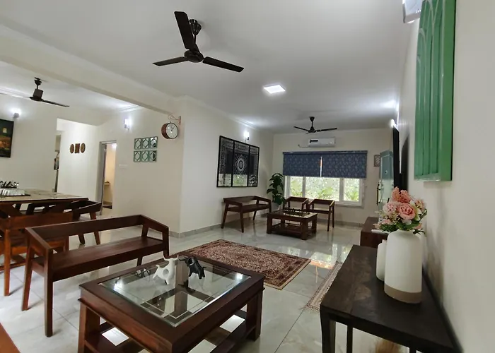 7 Elysee Homestay, Lapis