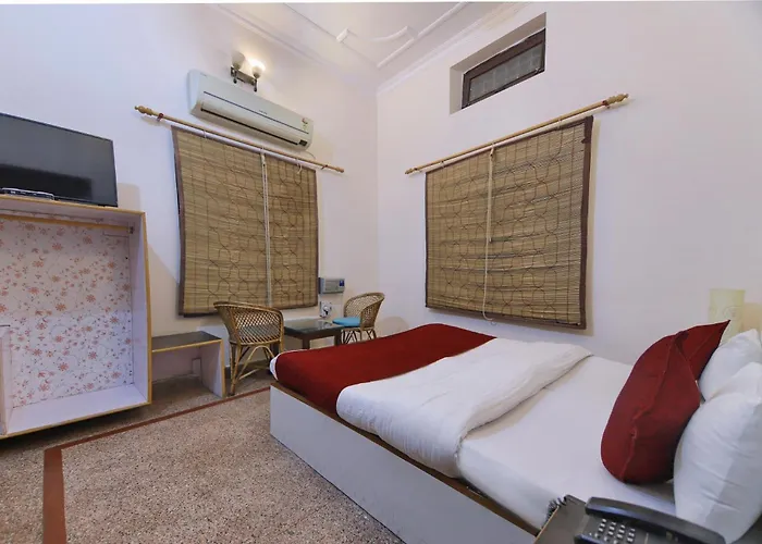 Hotel O Radhe Krishana Guest House