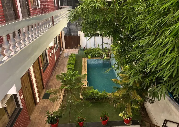Hotel Nirmal Ganga
