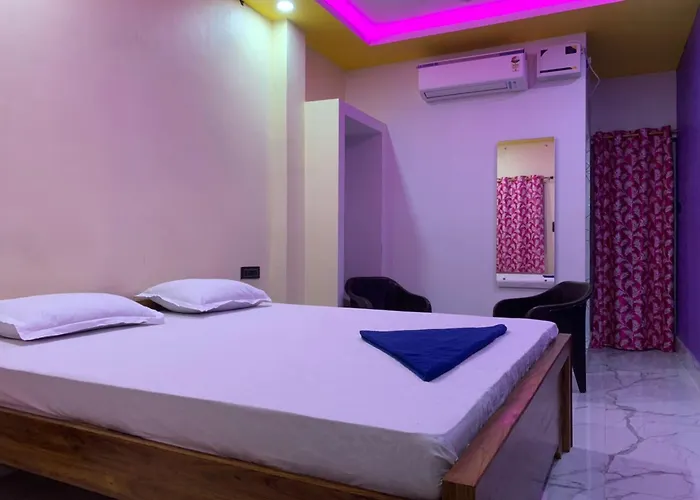 Hotel Shree Gundicha Puri Near Shree Jagannaath Temple 900M - Perfect Location And Comfortable Room