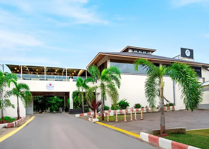 Freesia Resort By Express Inn