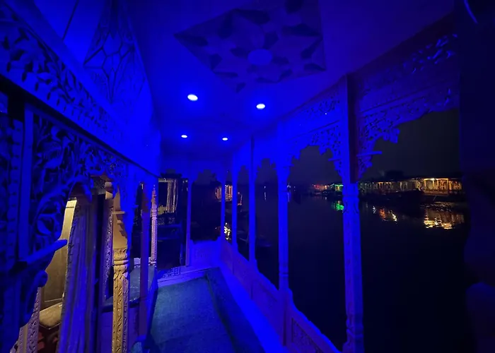 Castle Group Of Houseboats