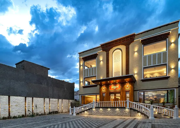 Charmwood Hotel