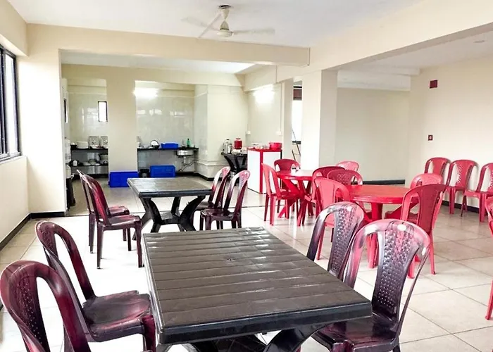 Venkys Stay Inn