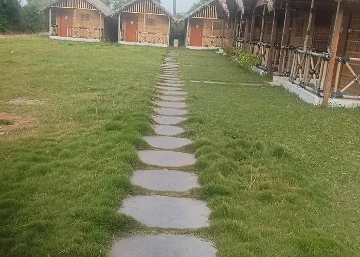 Coconut Tree Guest House Hampi