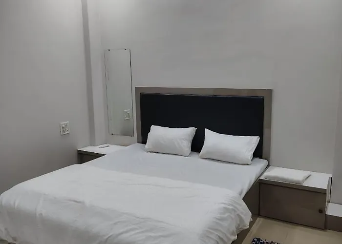 Satyabhama Home Stay - Opel - Two Bhk