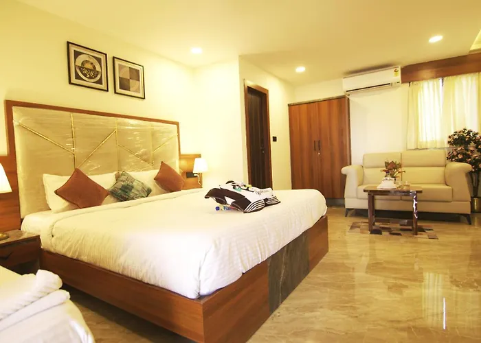 Radhe Suites