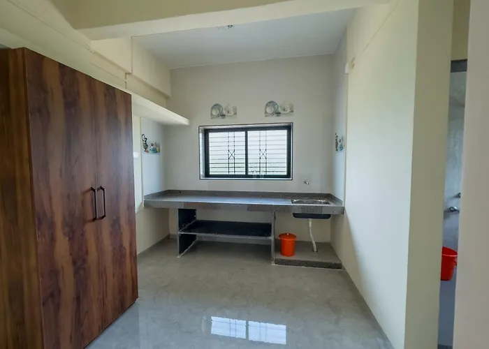 Punekar Bhavan