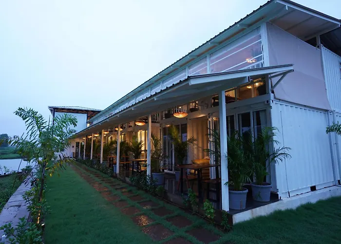 The Boat Club,Karjat