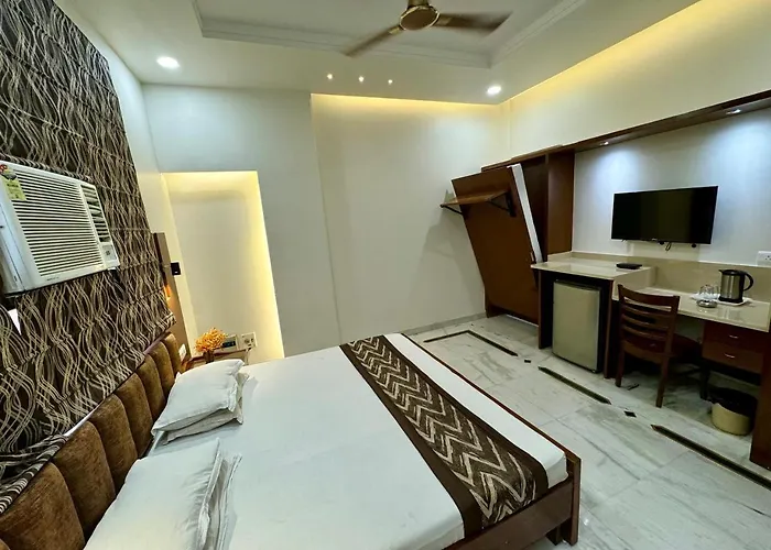 Hotel C Park, Karol Bagh, New Delhi