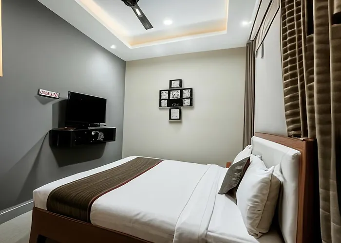 Hotel Abedrooms- Budget Stay Thanjavur