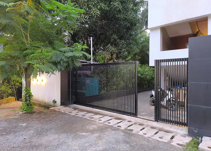 Siolim Suites