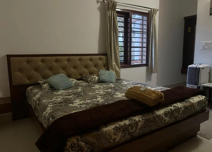 Seven Peak Hostel