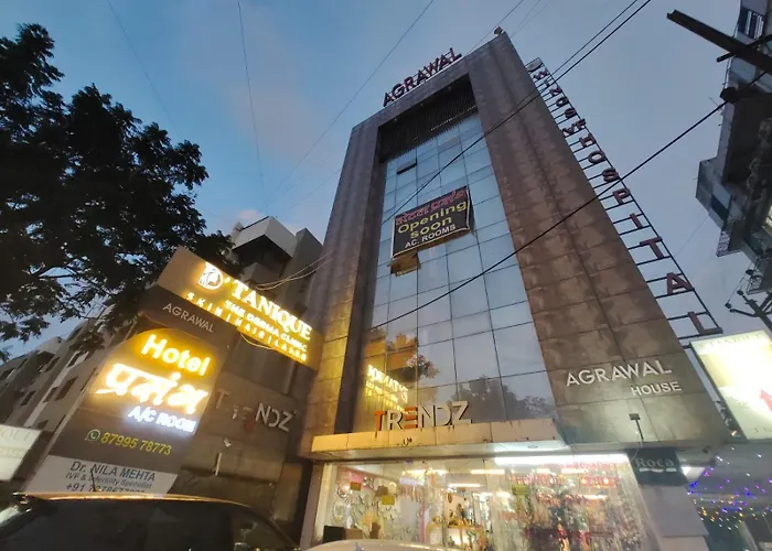 Hotel Prasang Surat