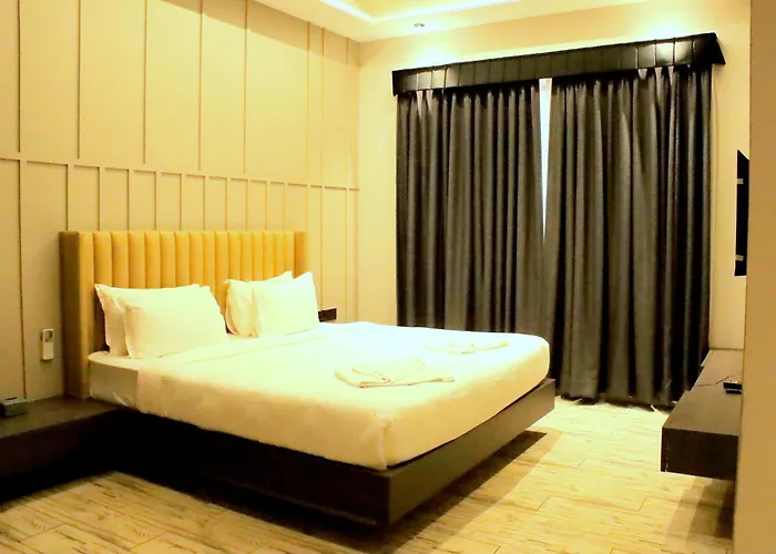 Hotel Statusinn, Ichalkaranji