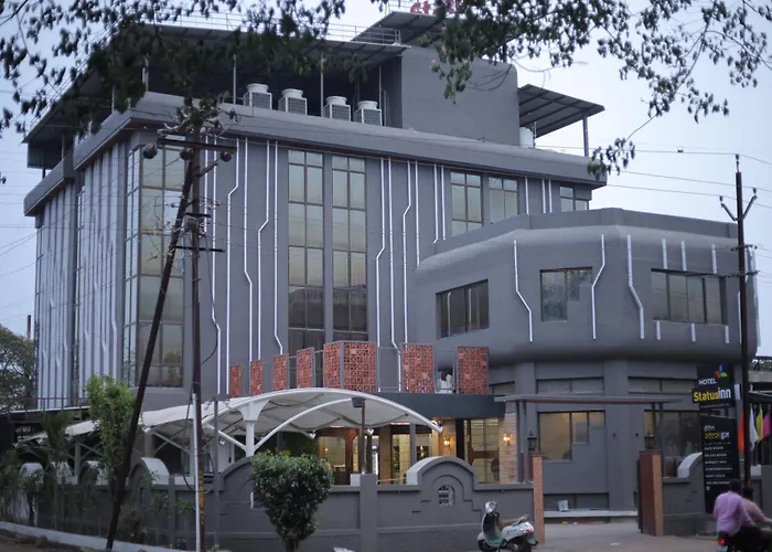 Hotel Statusinn, Ichalkaranji