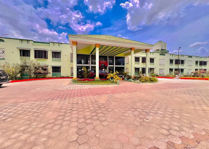 Mookambigai Residency