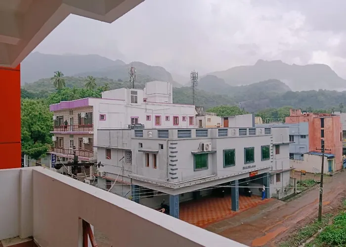 Raja Villa Courtallam