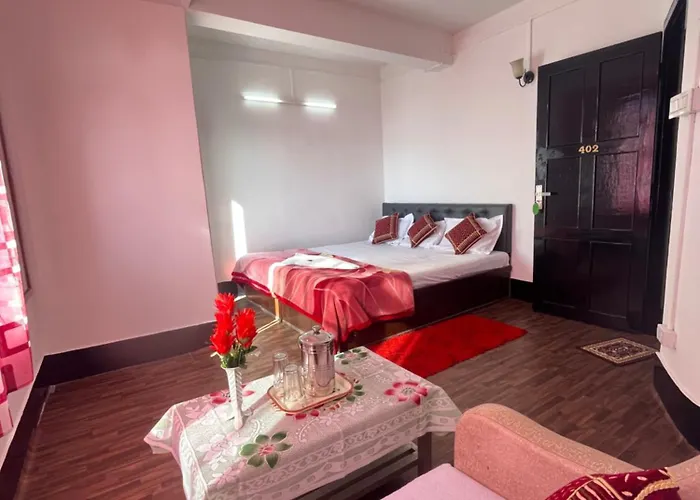 The Oasis Holiday Home & Restaurant