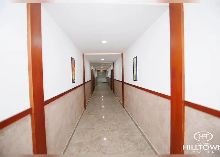 Kgees - Hill Town Hotel
