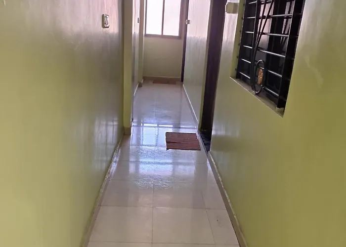 Hotel Sai Satya
