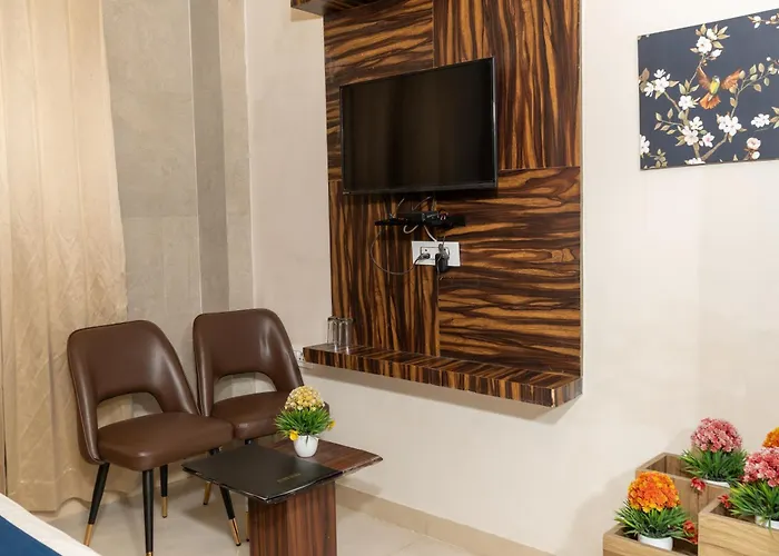 Rosewood At Rajpur Road By Zenvana