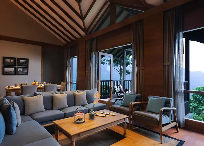 Taj Chia Kutir Resort & Spa Darjeeling