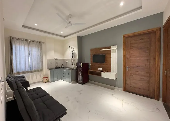 Back Stayz Laxman Jhula Apartments