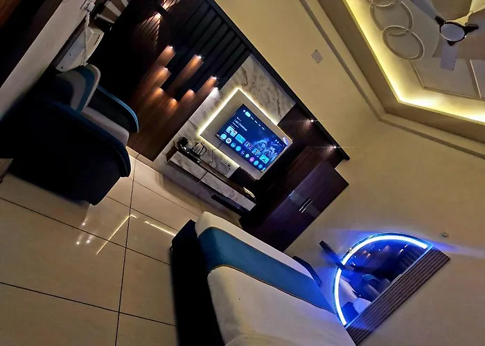 Hotel Moon