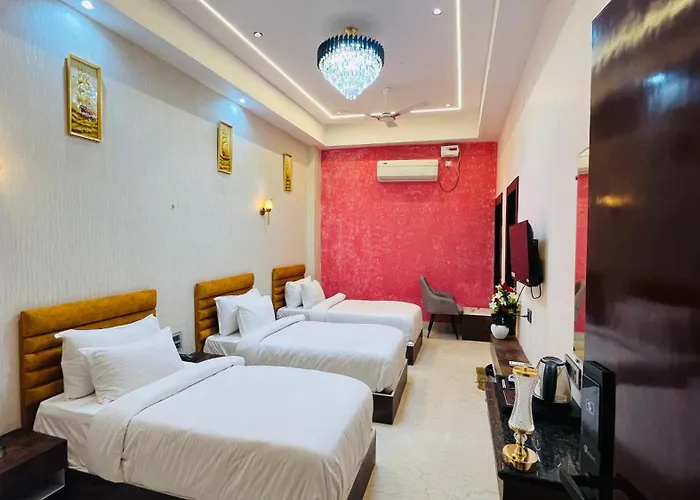 Shri Shyam Hotel, Near Harkipauri