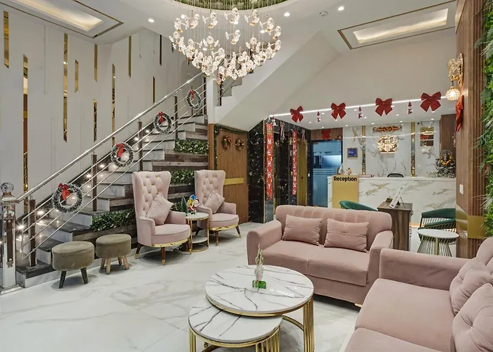 The Saina International - New Delhi, Paharganj Hotel