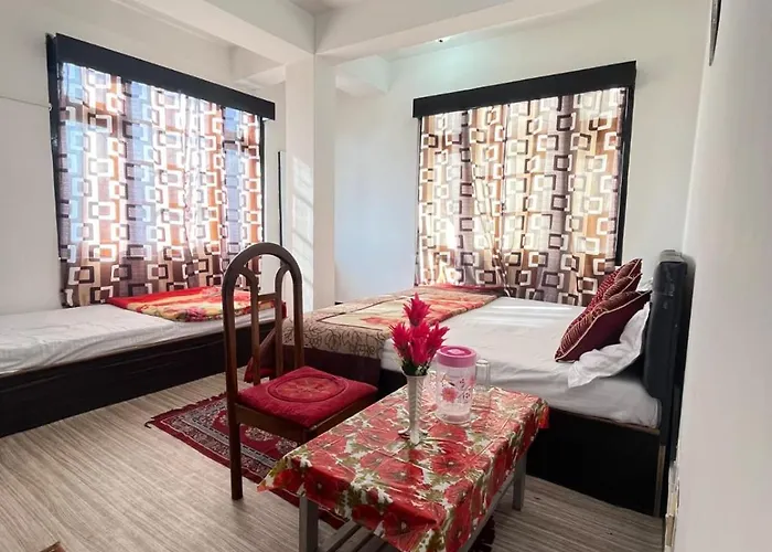 The Oasis Holiday Home & Restaurant