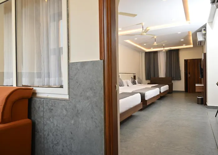 Hotel Shri Devi Comforts Inn