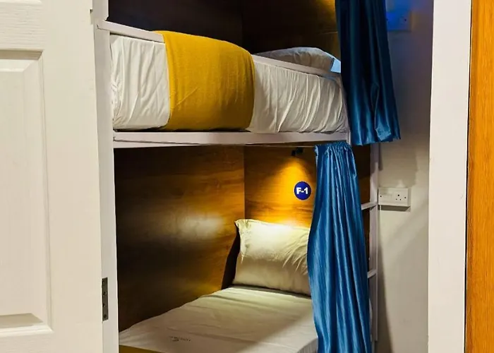 Lowfare Hotels