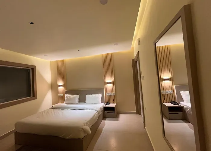 Spruce Hill Hotel & Restro