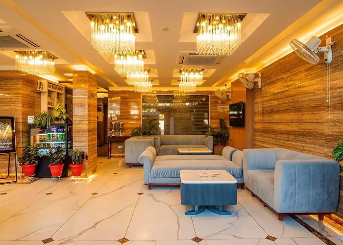 Hotel The Grand Dewan