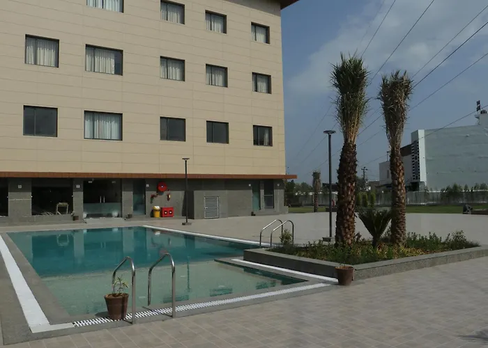 Crown Park Luxury Hotel