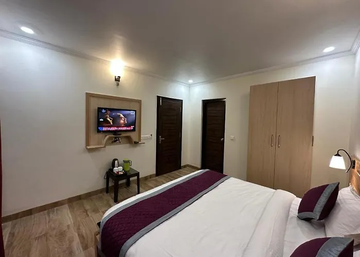 Hotel Aasara