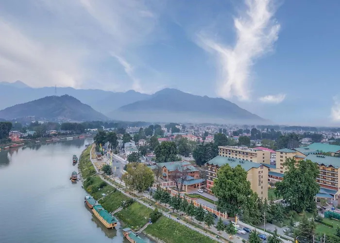 Radisson Collection Hotel & Spa, Riverfront Srinagar