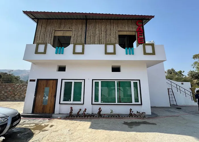 Mahua Monks -Villa Resort Udaipur