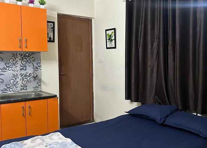 Compact One Room Flat In Whitefield - Mini, Basic