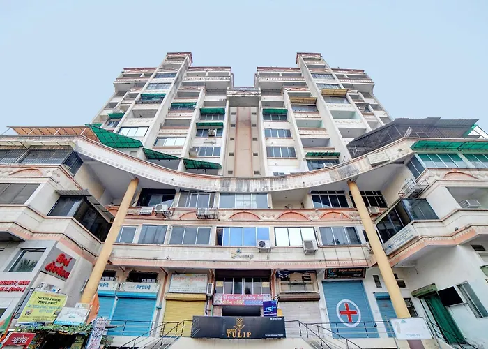 Townhouse Tulip Hotel Vadodara