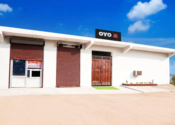 Spot On By Oyo Hotel Lakshya Ghatampur