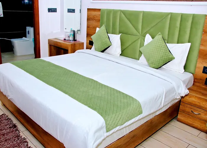 Red Leaf Hotels