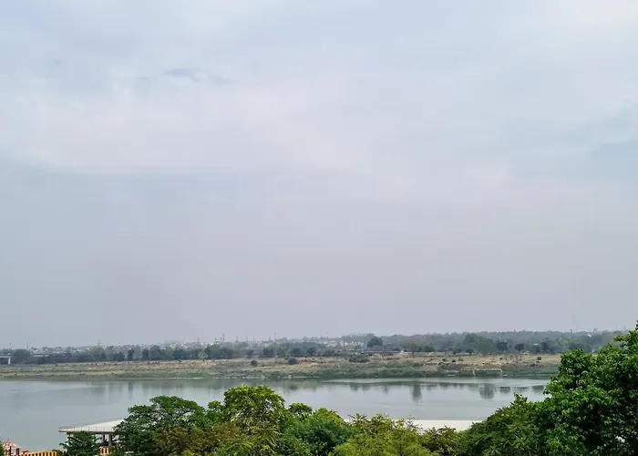 Hotel Sangam View