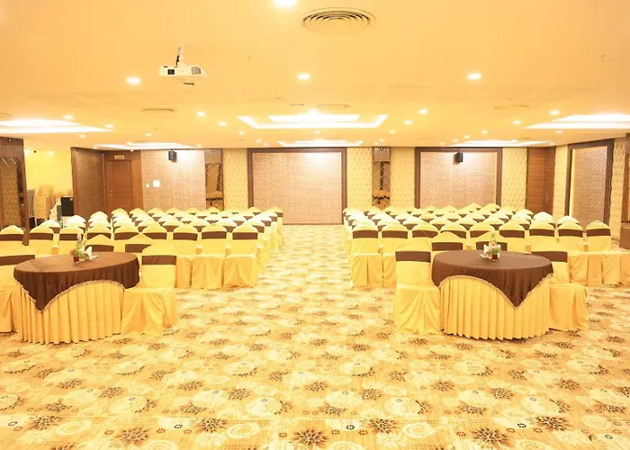 Hotel Anand Grand